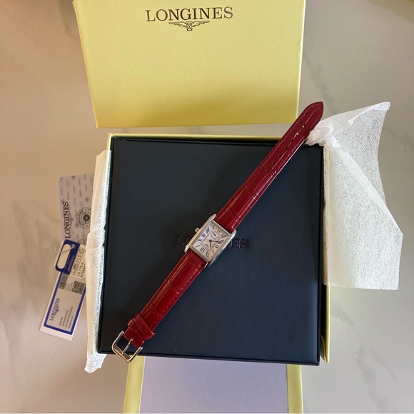 Longines Women's Quartz Watch - Picture 2 of 8